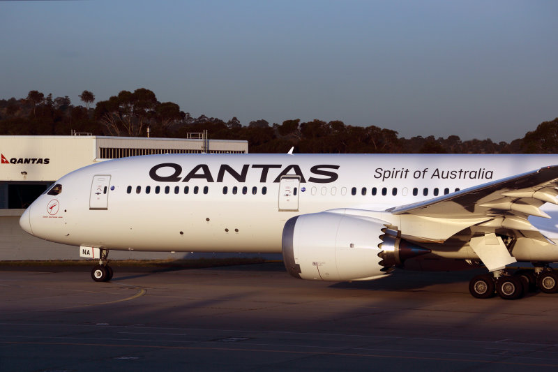 QANTAS BOEING 787 9 MEL RF 5K5A3282.jpg