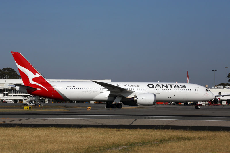 QANTAS BOEING 787 9 PER RF 5K5A3349.jpg