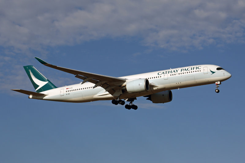 CATHAY PACIFIC AIRBUS A350 900 MEL RF 5K5A3518.jpg