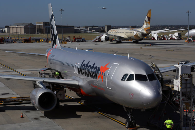 JETSTAR ETIHAD AIRCRAFT MEL RF 5K5A3595.jpg