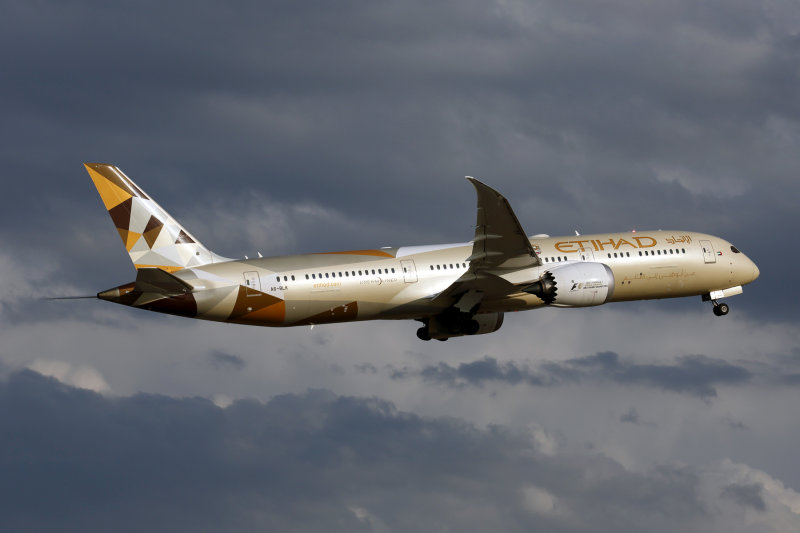 ETIHAD BOEING 787 9 PER RF 5K5A3318.jpg