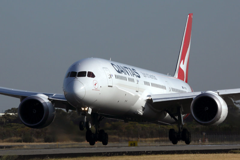 QANTAS BOEING 787 9 PER RF 5K5A3328.jpg