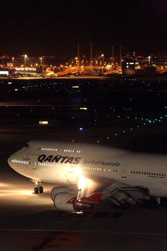 QANTAS BOEING 747 400ER HND RF 5K5A3896_filtered.jpg