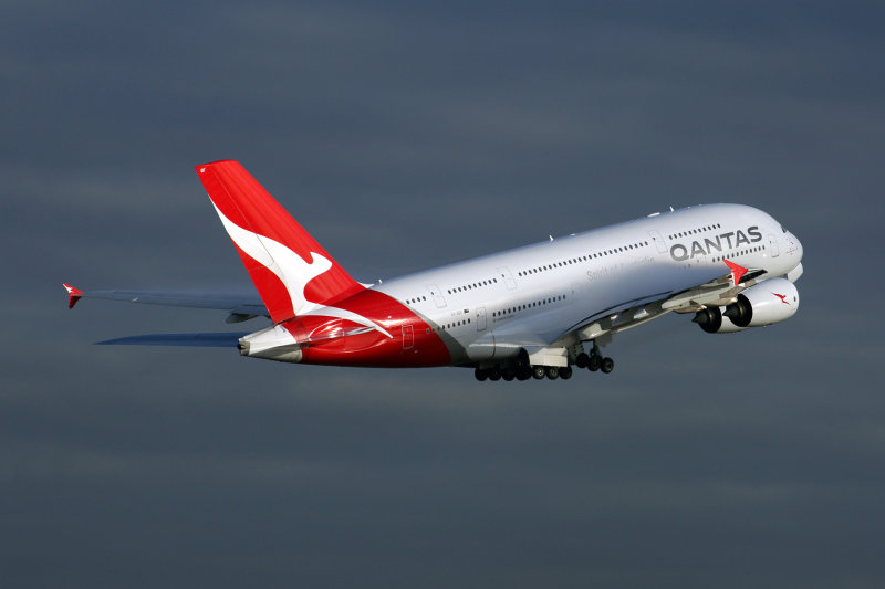 QANTAS_AIRBUS_A380_SYD_RF_5K5A1197.jpg