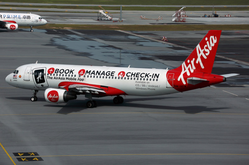 AIR_ASIA_AIRBUS_A320_KUL_RF_5K5A1415.jpg