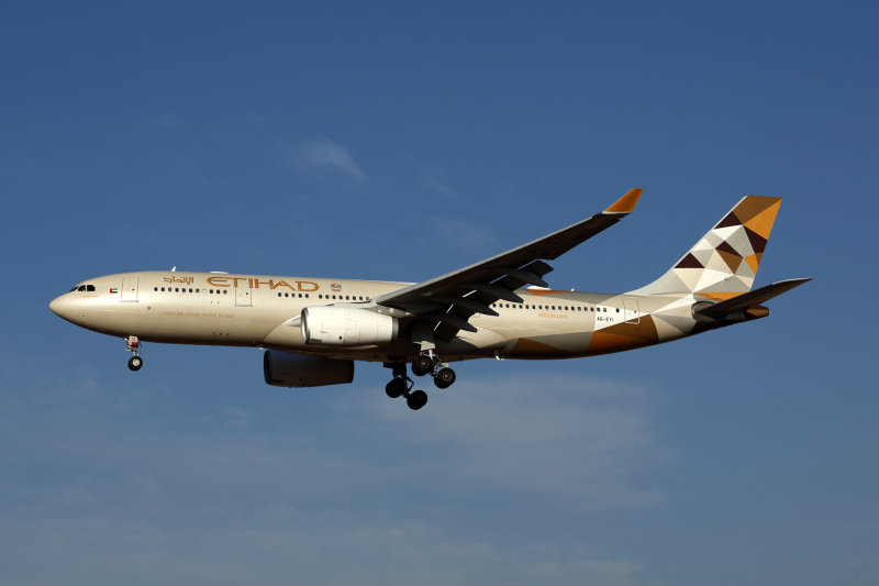 ETIHAD_AIRBUS_A330_200_JNB_RF_5K5A2483.jpg