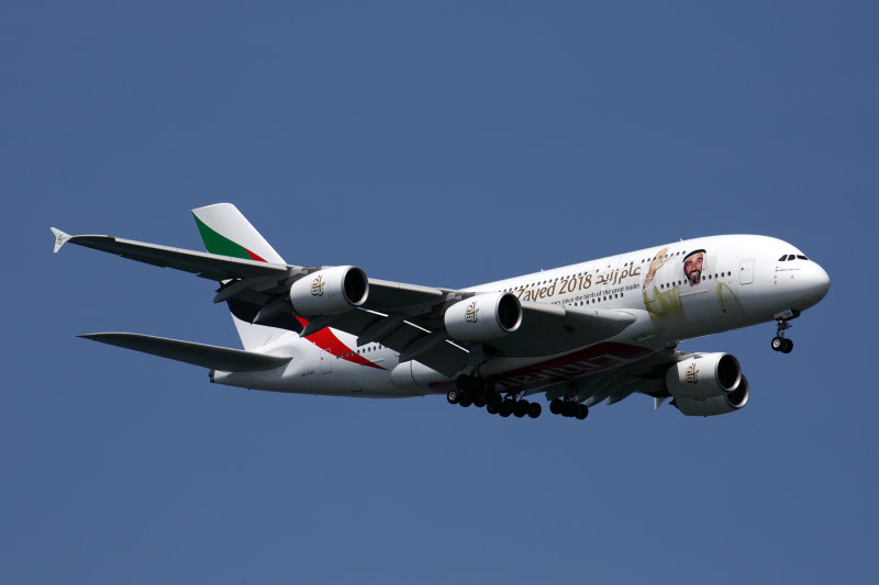 EMIRATES_AIRBUS_A380_SIN_RF_5K5A3469.jpg