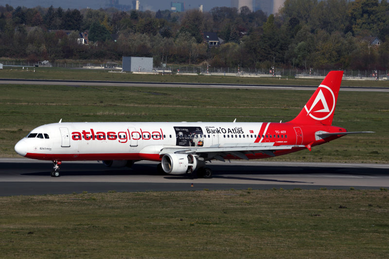 ATLAS_GLOBAL_AIRBUS_A321_DUS_RF_5K5A5211.jpg