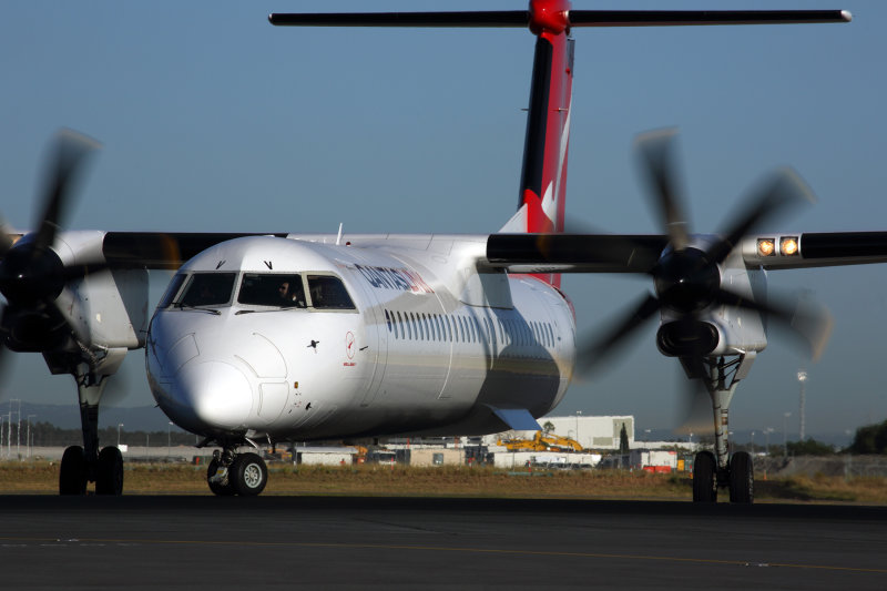 QANTAS_LINK_DASH_8_400_BNE_RF_5K5A6888.jpg