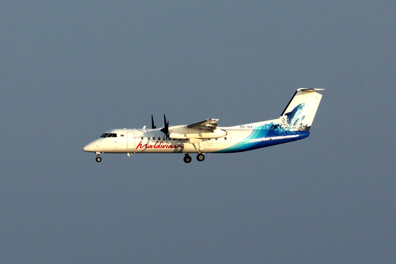 MALDIVIAN_DASH_8_300_MLE_RF_5K5A7721.jpg