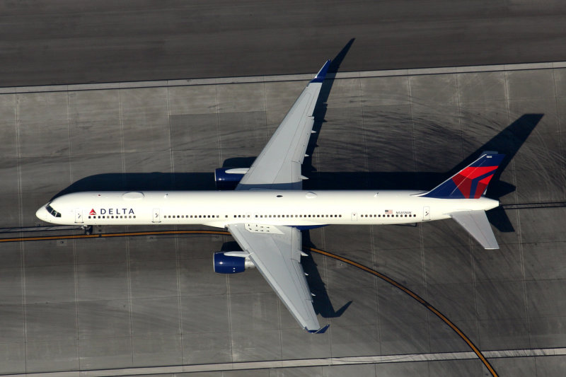 DELTA_BOEING_757_200_LAX_RF_5K5A6481.jpg