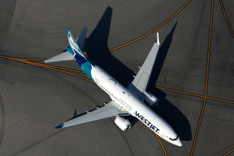 WESTJET_BOEING_737_MAX_8_LAX_RF_5K5A6585.jpg