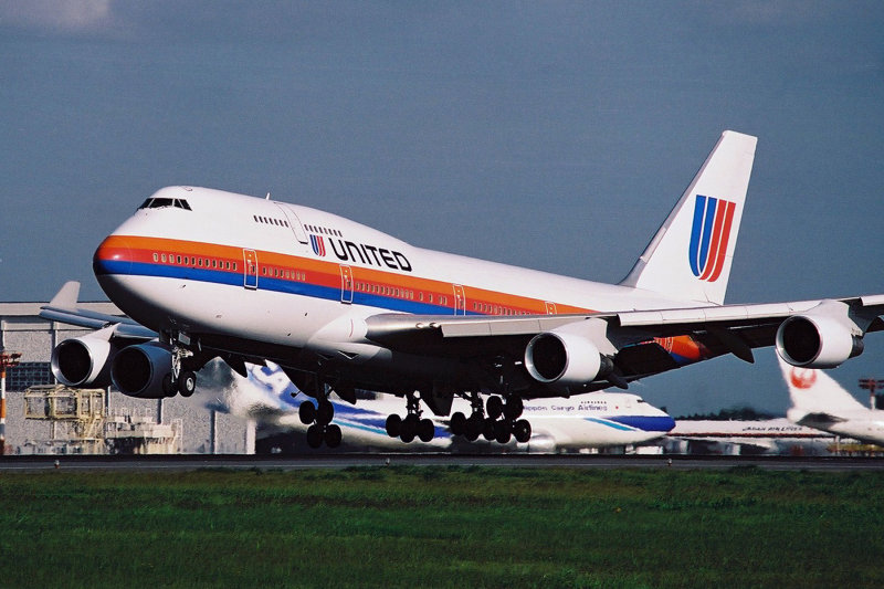 UNITED BOEING 747 400 NRT RF.jpg
