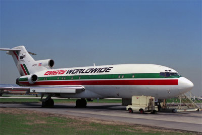 EMERY WORLDWIDE BOEING 727 100F YYZ RF 541 25.jpg