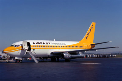 AIRFAST BOEING 737 200 BNE RF 669 20.jpg