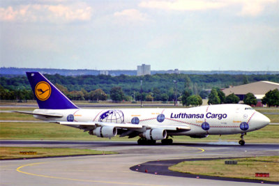 LUFTHANSA CARGO BOEING 747 200F FRA RF 1297  6.jpg