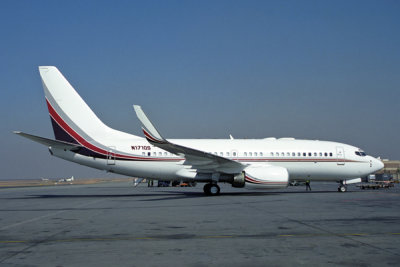 BOEING 737 BBJ JNB RF 1571 32.jpg