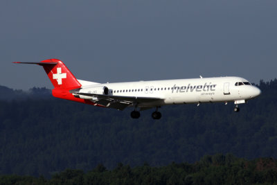 HELVETIC AIRWAYS FOKKER 100 ZRH RF 5K5A9533.jpg