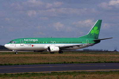 AER LINGUS BOEING 737 400 CDG RF 1634 17.jpg