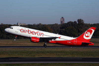 AIR BERLIN AIRBUS A320 TXL RF 5K5A1692.jpg