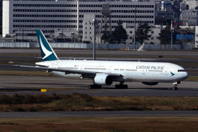 CATHAY PACIFIC BOEING 777 300ER HND RF 5K5A4127.jpg