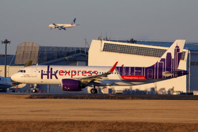 HK EXPRESS AIRBUS A320 NEO NRT RF 5K5A6755.jpg
