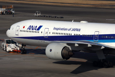 ANA BOEING 777 300 HND RF 5K5A8407.jpg