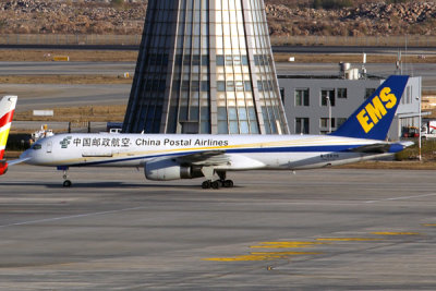 CHINA POSTAL AIRLINES BOEING 757 200F KMG RF 5K5A7687.jpg