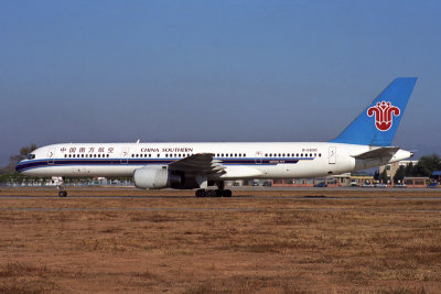 CHINA SOUTHERN BOEING 757 200 BJS RF 1898 19.jpg