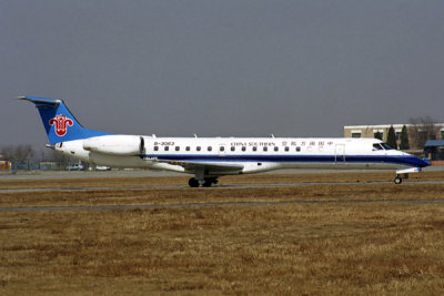 CHINA SOUTHERN EMBRAER 145 BJS RF 1935 13.jpg