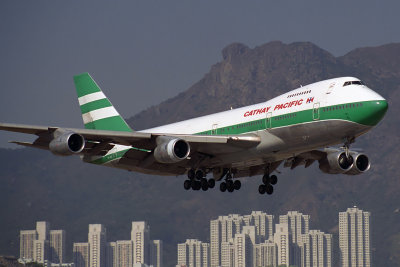 CATHAY PACIFIC BOEING 747 200 HKG RF 1094 15.jpg