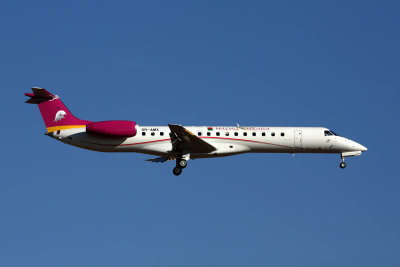 MADAGASIKARA_AIRWAYS_EMBRAER_145_JNB_RF_5K5A2386.jpg