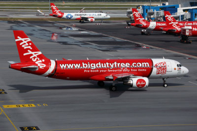 AIR_ASIA_AIRBUS_A320_KUL_RF_5K5A1422.jpg
