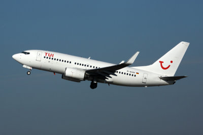 TUI_BOEING_737_700_DUS_RF_5K5A5207.jpg