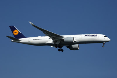 LUFTHANSA_AIRBUS_A350_900_SIN_RF_5K5A3531.jpg