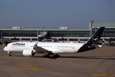LUFTHANSA_AIRBUS_A350_900_ICN_RF_5K5A8242.jpg