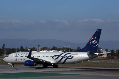 DELTA_BOEING_737_800_LAX_RF_5K5A6144.jpg