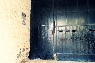 Old_Stone_and_Wood_Lyme_Regis