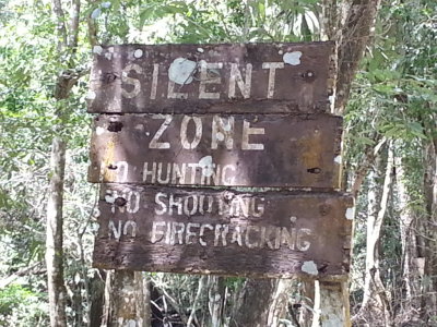 As we were leaving the Aguacate Lagoon Reserve we noticed this sign.