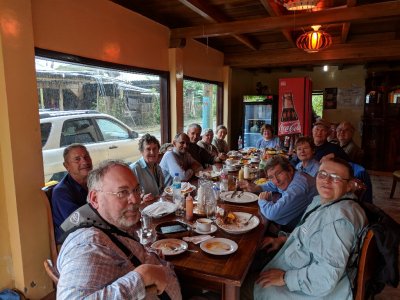 After a long morning of birding in periodic rain,
we went to Mindo for a warm lunch at El Cheff.
The afternoon was spent birding along the road 
on our way to our next lodging at Sptimo Paraiso.