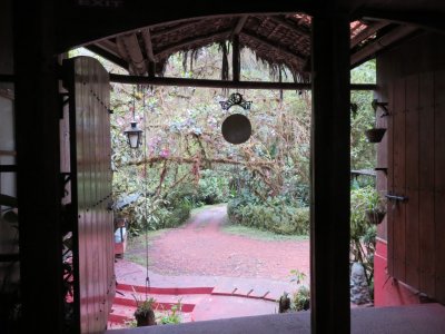 A last look out the front door at Séptimo Paraiso Lodge