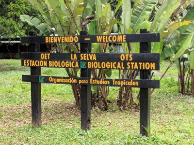 Welcome sign at La Selva Biological Station