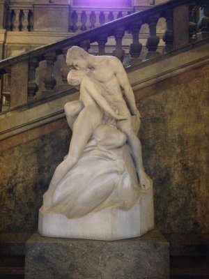 Another statue I liked (romantic!)