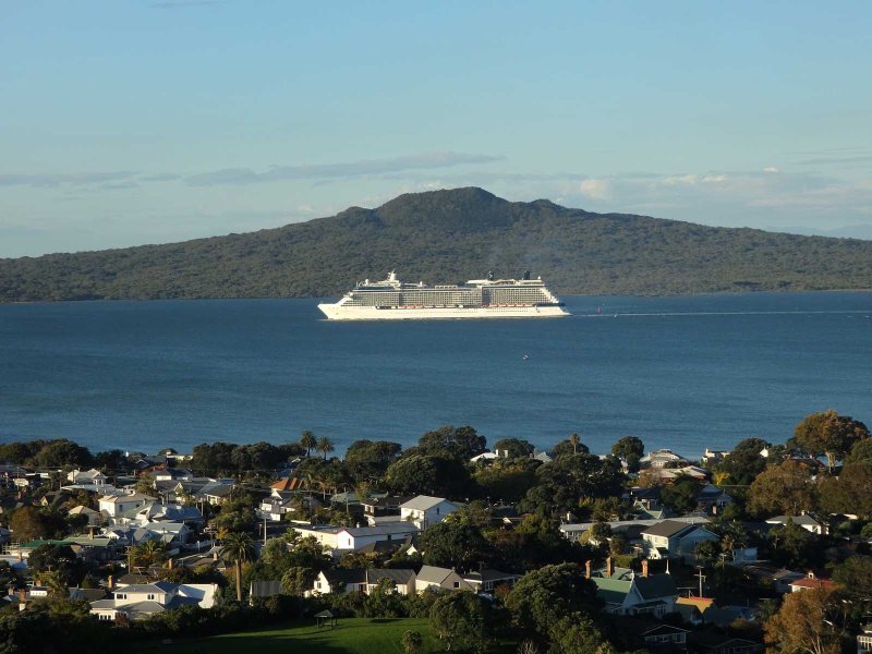 CELEBRITY SOLSTICE 13