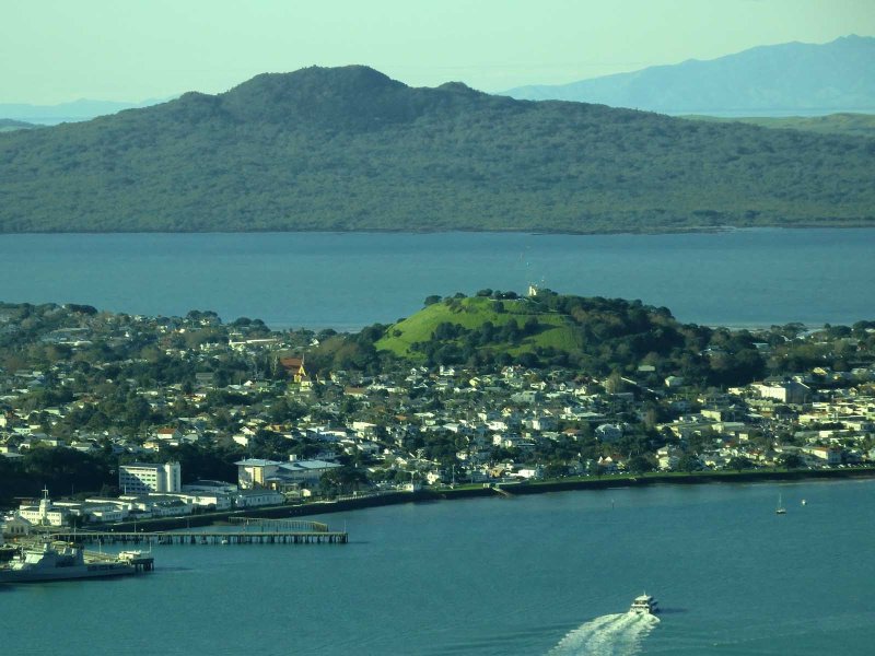 Devonport - Rangitoto 2