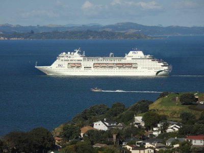 PACIFIC PEARL 13