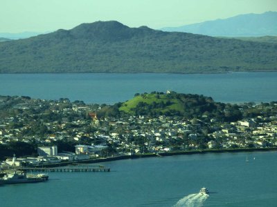 Devonport - Rangitoto 2
