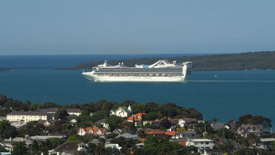 GOLDEN PRINCESS Departs 2