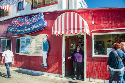 Mo's - Newport