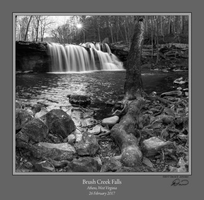 Brush Creek Falls Sunstar BW.jpg